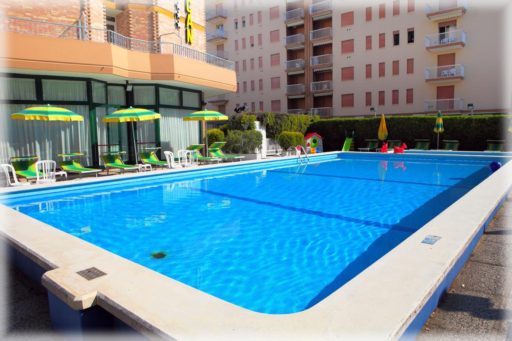 Hotel American Lido di Jesolo Exterior photo